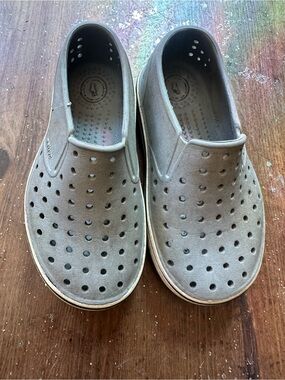 Native Kids Slip-On Perforated Loafers - Gray